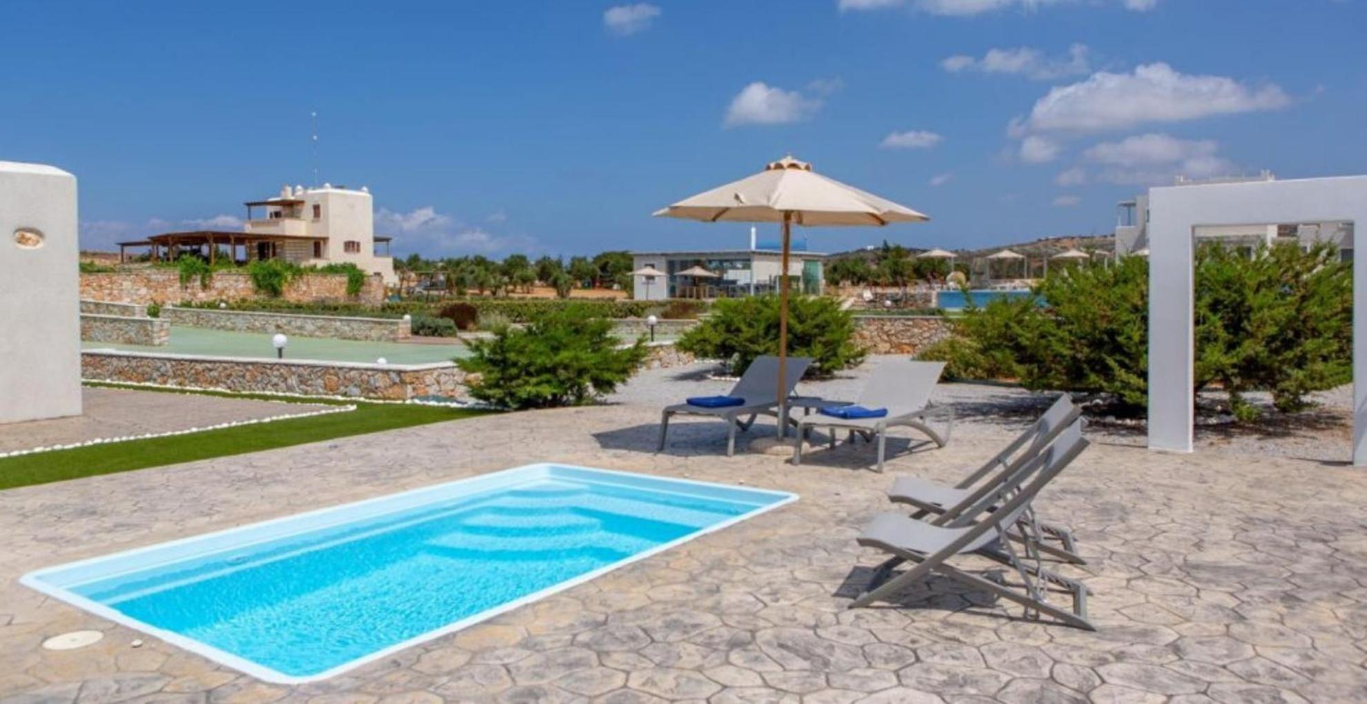 Sun And Moon Villas Pirgaki  Extérieur photo